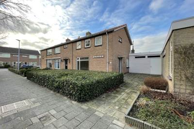 Woning Oranjestraat 4 Stellendam