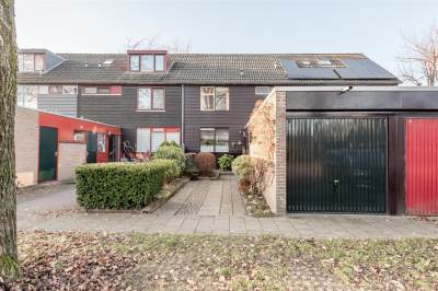 Woning Houtsnijdershorst 208 Apeldoorn