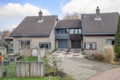 Woning Aan de Dwarssloot 4 Ammerstol