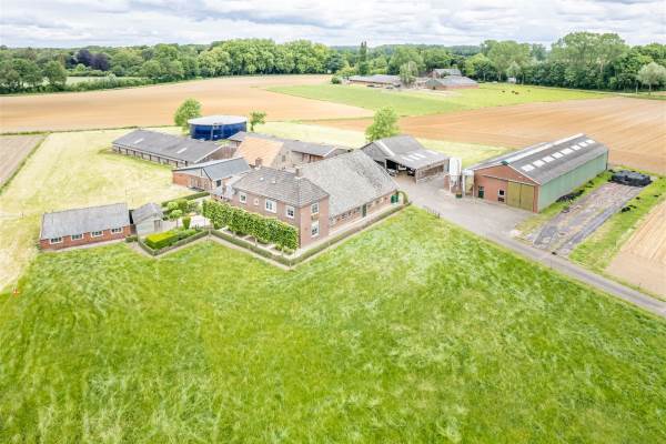 Woning Over de Beek 12 Gaanderen