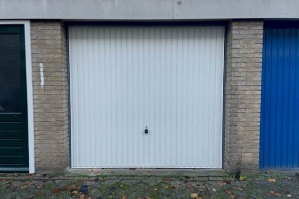 Garage Tiranaplantsoen 19 Haarlem