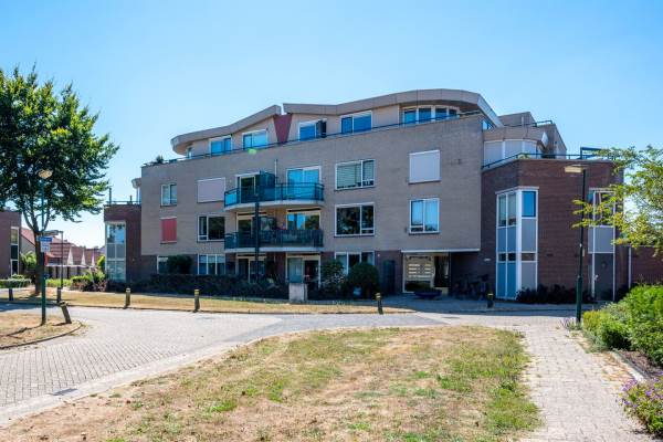 Woning Molenaarserf 90 Houten
