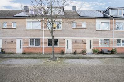 Woning Madelon Lulofsstraat 8 Spijkenisse