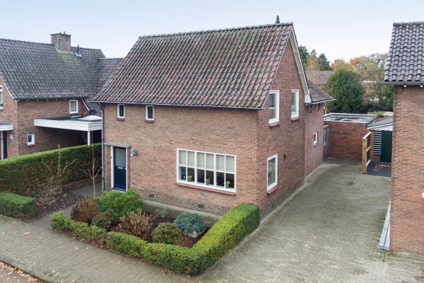 Woning Meester Lazonderstraat 21 Denekamp