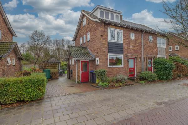 Woning Aetsveldselaan 72 Weesp