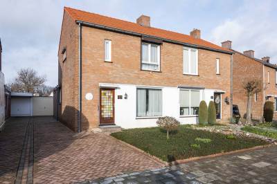 Woning Pastoor van Kanstraat 30 Guttecoven