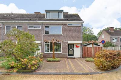 Woning Prof ten Doesschatestraat 103 Heemskerk