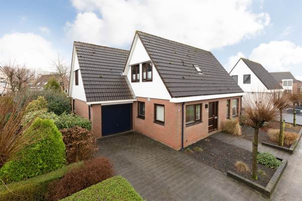 Woning Kanadezenstrjitte 4 Sneek