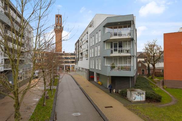 Woning Bevrijderslaantje 19 Hengelo (OV)