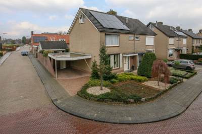 Woning Burg. Dittersstraat 32 Beneden-Leeuwen
