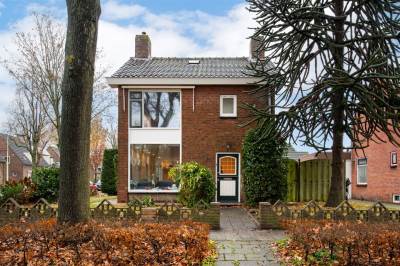 Woning Vijverstraat 1 Halsteren