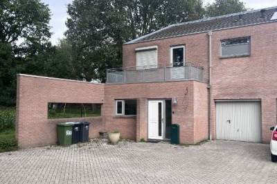 Woning Uilenveld 530 Emmen