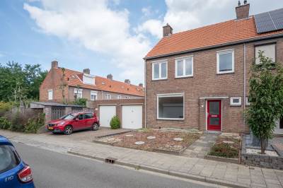 Woning Pastoor Welschstraat 1 Geleen