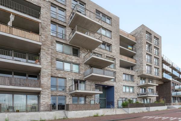 Woning Mary van der Sluisstraat 412 Amsterdam