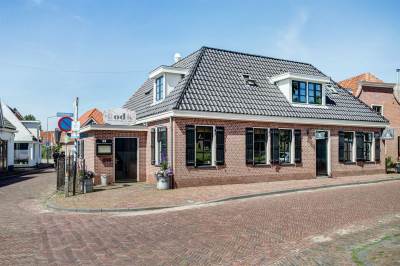 Woning Kerkplein 19 Hippolytushoef