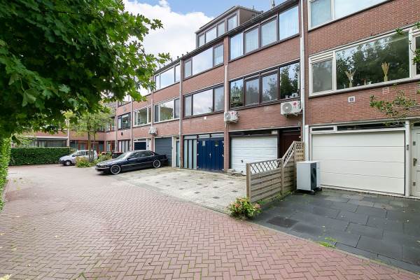 Woning De Esdoorn 44 Rhoon