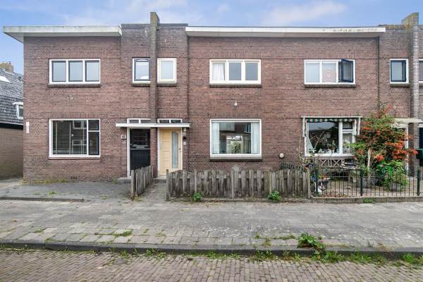 Woning Frederik Hendrikstraat 90 Sneek
