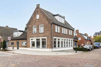 Woning Plein 1940 1a Zevenbergschen Hoek (Gem. Moerdijk)