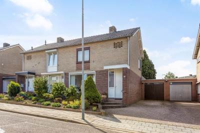 Woning Burg. Donnersstraat 42 Munstergeleen