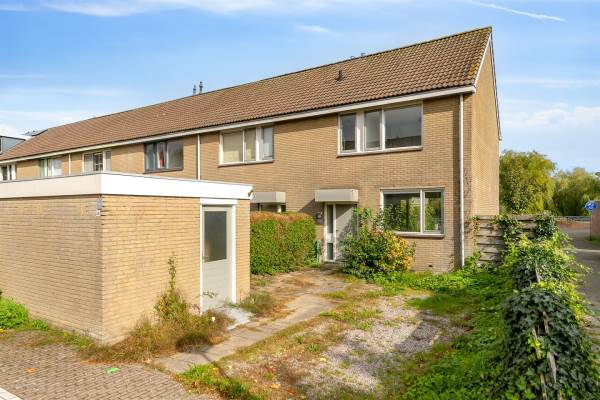 Woning Zwartezeestraat 24 Lelystad