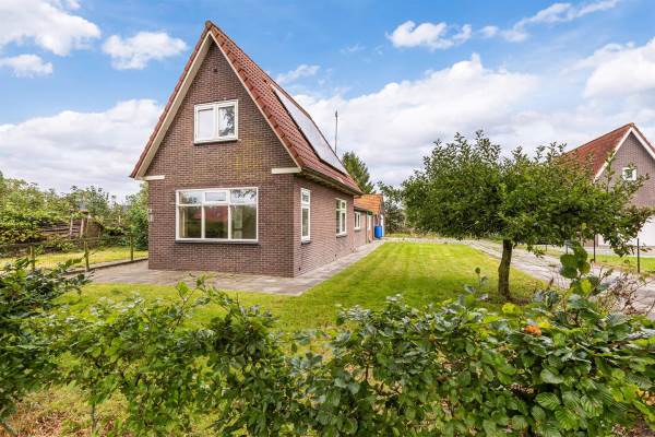 Woning Meidoornlaan 1 Haulerwijk