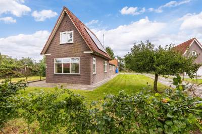 Woning Meidoornlaan 1 Haulerwijk