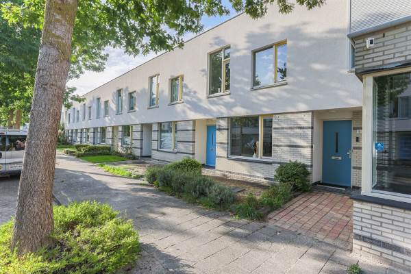 Woning R. Schumanstraat 5 Groningen