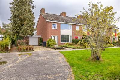 Woning Van Veldekelaan 22 Haren (GR)