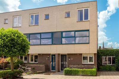 Woning Kanaalstraat 128 Lisse
