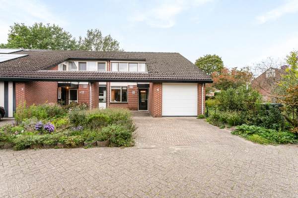 Woning van Limburg Stirumstraat 2 Twello