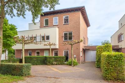 Woning Binnentuin 13 Houten