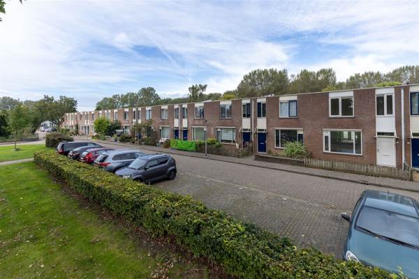 Woning Grondzeilerplantsoen 26 Almere
