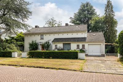 Woning Mgr. van Hooydonkstraat 4 Breda