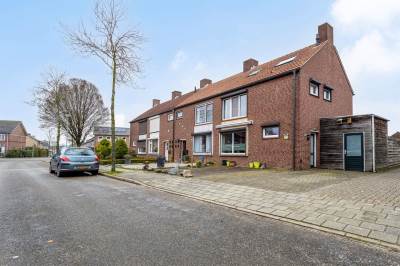 Woning Dr.Poelsstraat 8 Gennep