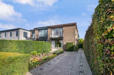 Woning Burg de Zeeuwstraat 18 Numansdorp