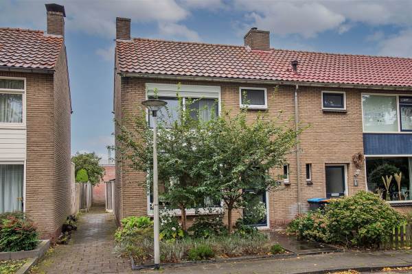 Woning Dr. Bezoenstraat 17 Enschede