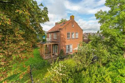 Woning Koningin Wilhelminalaan 2 Hardinxveld-Giessendam