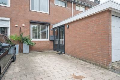 Woning Smetanastraat 10 Spijkenisse