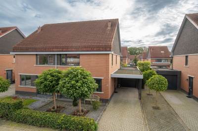 Woning Bosbeekjuffer 22 Enschede