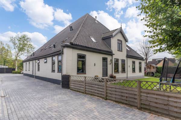 Woning Dorpsstraat 739 Assendelft