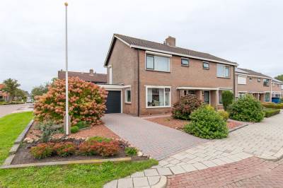 Woning Jan Steenlaan 1 Musselkanaal