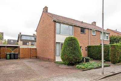 Woning Vuurdoornstraat 10 Geldermalsen