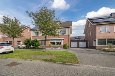 Woning Jan van Ravenswaaystraat 6 Assen