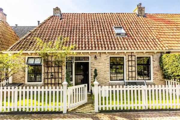 Woning Petronella Moensstrjitte 6 Kûbaard