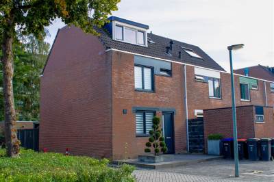 Woning Selma Lagerlöf-erf 38 Dordrecht