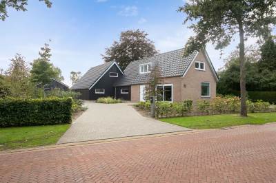 Woning Hoofdstraat 32 Buinen