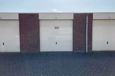 Garage Burgemeester van Dijkstraat 1g Veen