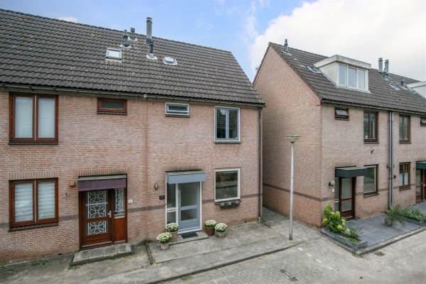 Woning P.J. Smitsstraat 11 Bergambacht