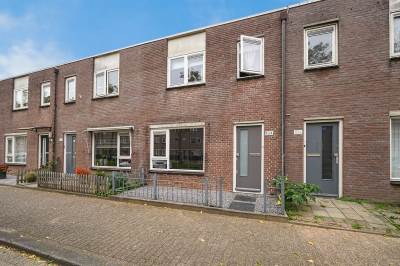 Woning Schinnenbaan 104 Rotterdam