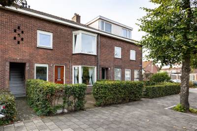Woning Julianastraat 28 Halfweg